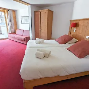 Appartement Almes 1 Et Almes 2 By Alpapart, Tignes